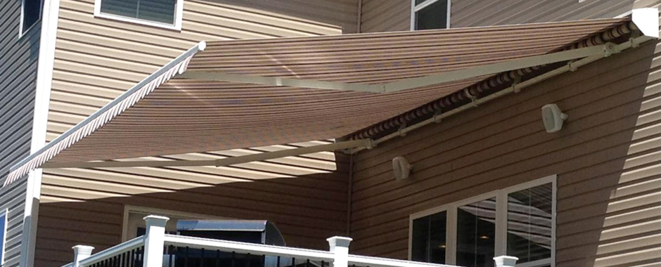 Adjustable Pitch Retractable Awning