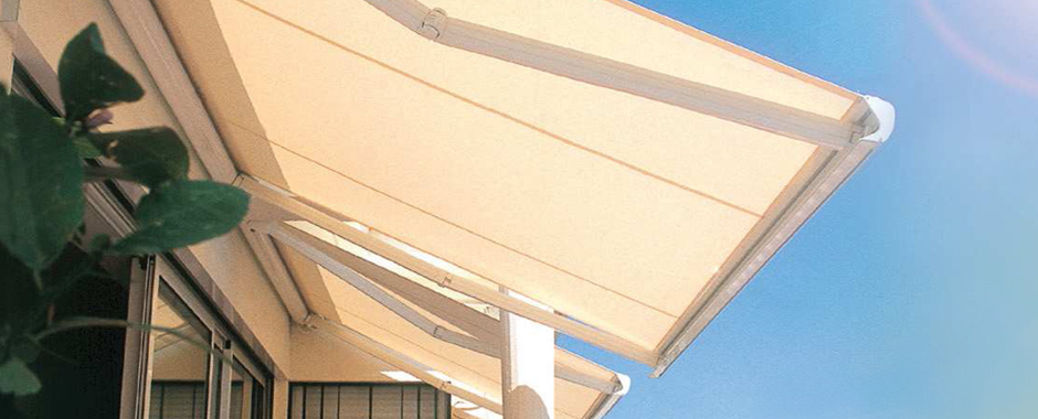 Retractable Monoblock Awnings